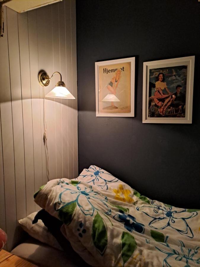 Kule Gule Huset Apartamento Svolvær Exterior foto