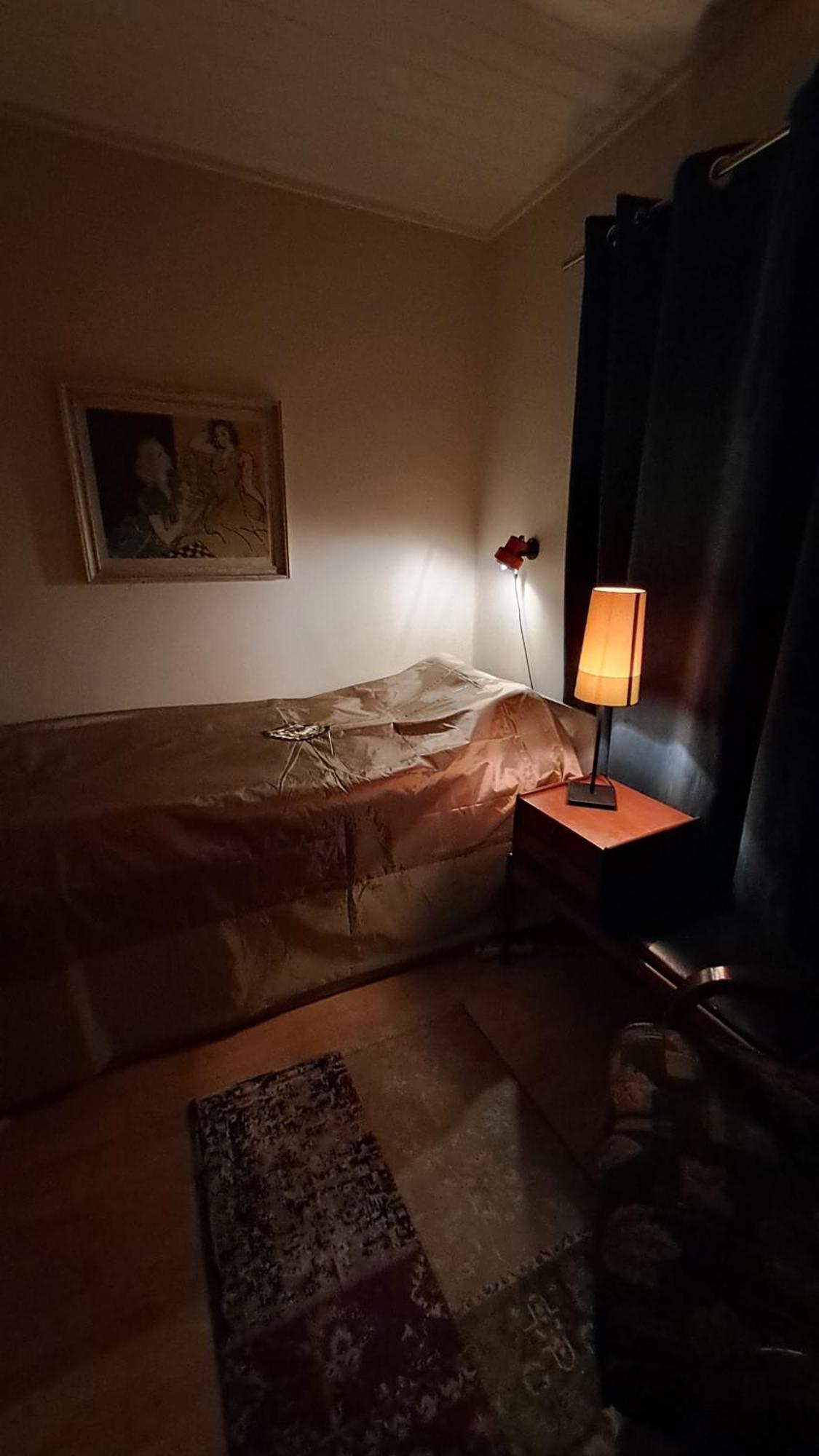 Kule Gule Huset Apartamento Svolvær Exterior foto