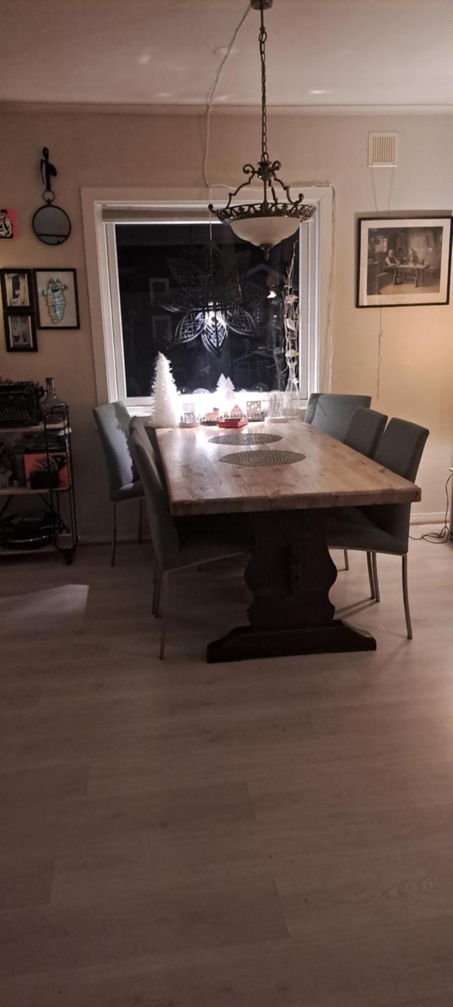 Kule Gule Huset Apartamento Svolvær Exterior foto